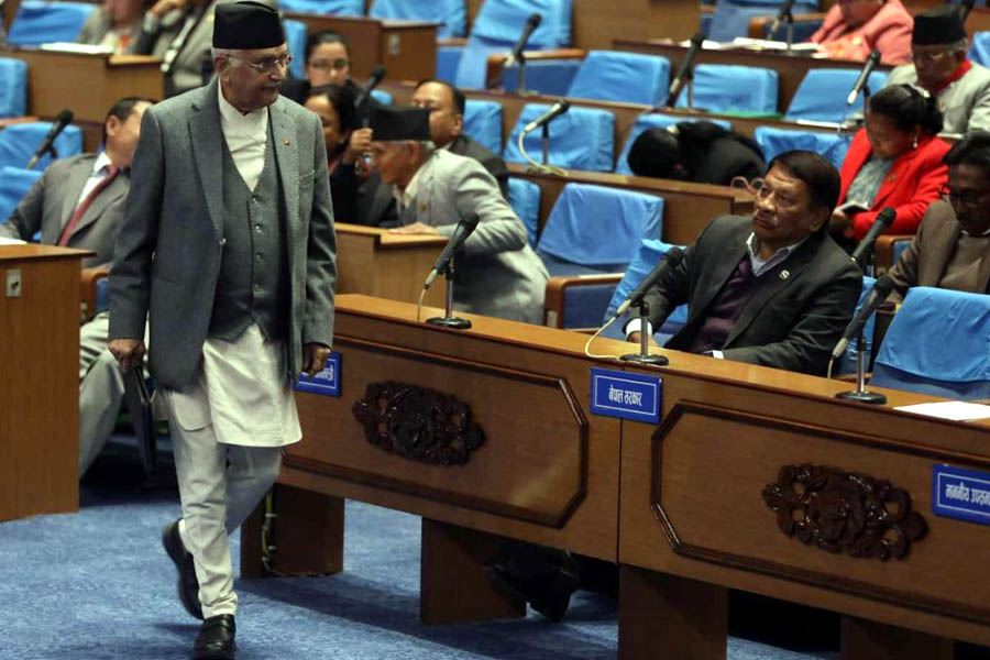 How did the Congress and the UML fall into the minority in the National Assembly?