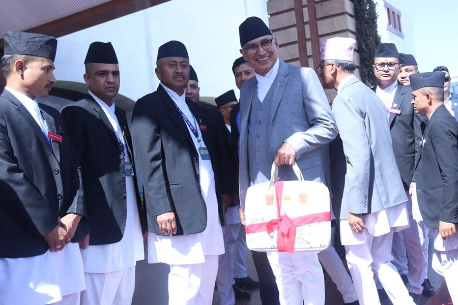 The government has set a goal to make various meaningful efforts to make the country's economy dynamic.
