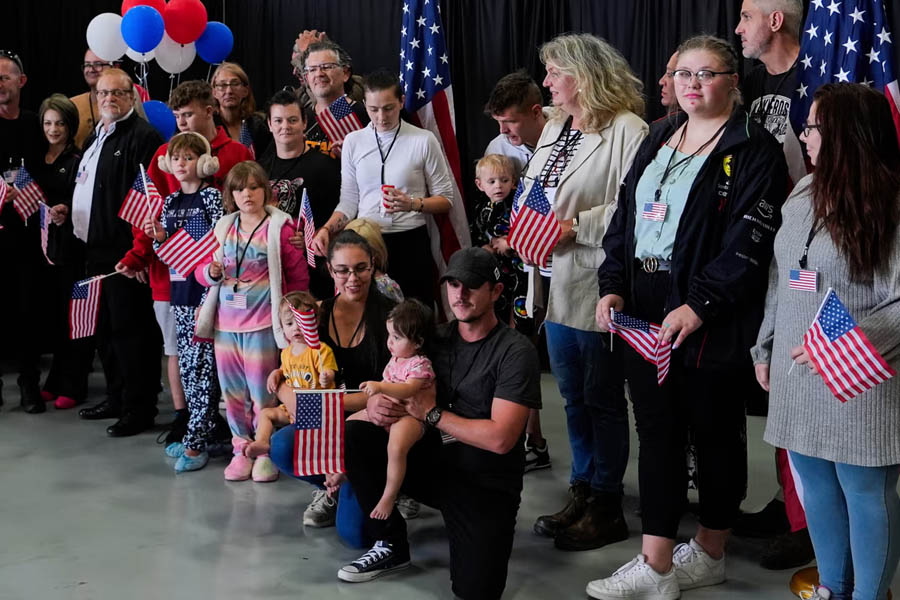 The first group of white South Africans granted refugee status by Donald Trump’s administration has arrived in the US