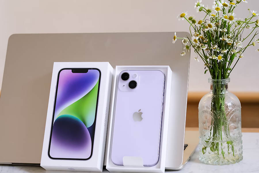 Apple iPhone manufacturing shift from China to India