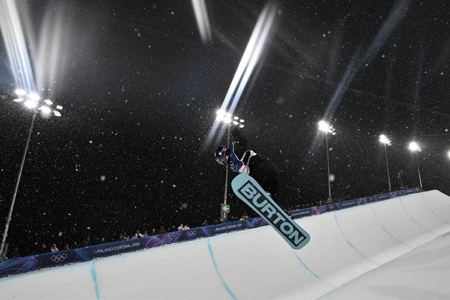 South Korea’s Choi Gaon celebrates after recovering from a fall to win the women’s snowboard halfpipe gold medal at Livigno Snow Park during the Winter Olympics 2026.