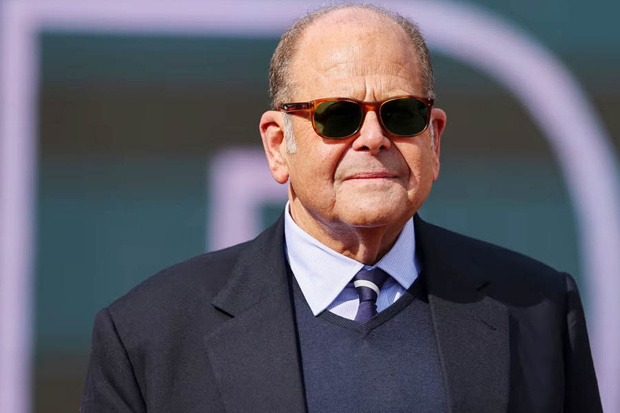 Everton announce US billionaire Christopher Sarofim as new investor: Fund manager joining club’s ownership group
