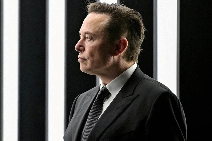 Elon Musk net worth reaches $600 billion as SpaceX prepares for IPO at an $800 billion valuation