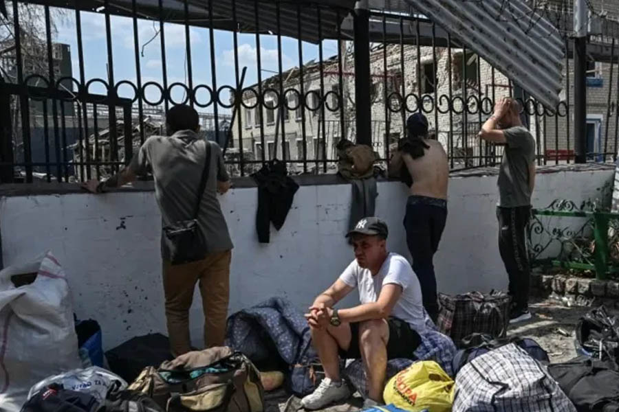 Local authorities described the attack on the Zaporizhzhia prison as one of the deadliest in recent months, calling it a blatant violation of international humanitarian law.