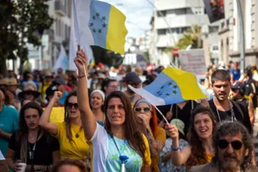 Spain clamps down on Airbnb as tourism backlash returns for summer