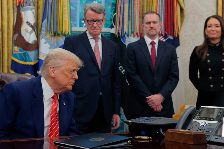 Donald Trump unveiled his “major” trade deal with the United Kingdom on Thursday