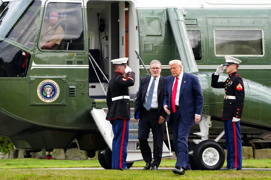 Donald Trump and UK Prime Minister Keir Starmer meet in Scotland, where Trump acknowledges “real starvation” in Gaza for the first time during talks on Middle East peace efforts.