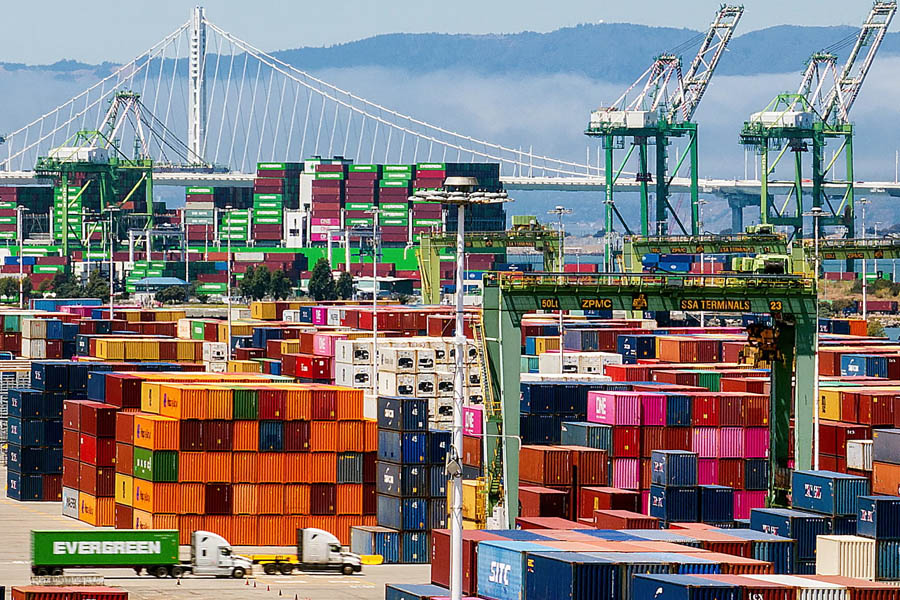 Trump’s sweeping tariffs on 92 nations trigger currency drops in Asia and a 35% levy on Canadian imports starting Friday.