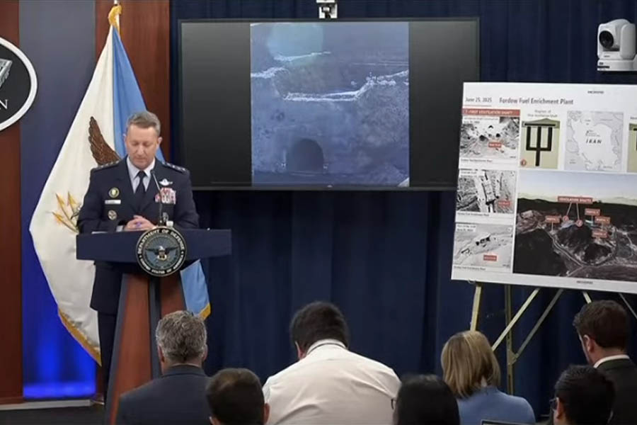 US Defense Secretary Pete Hegseth says strikes on 🇮🇷 Iran set its nuclear program back only by months, per leaked intel.