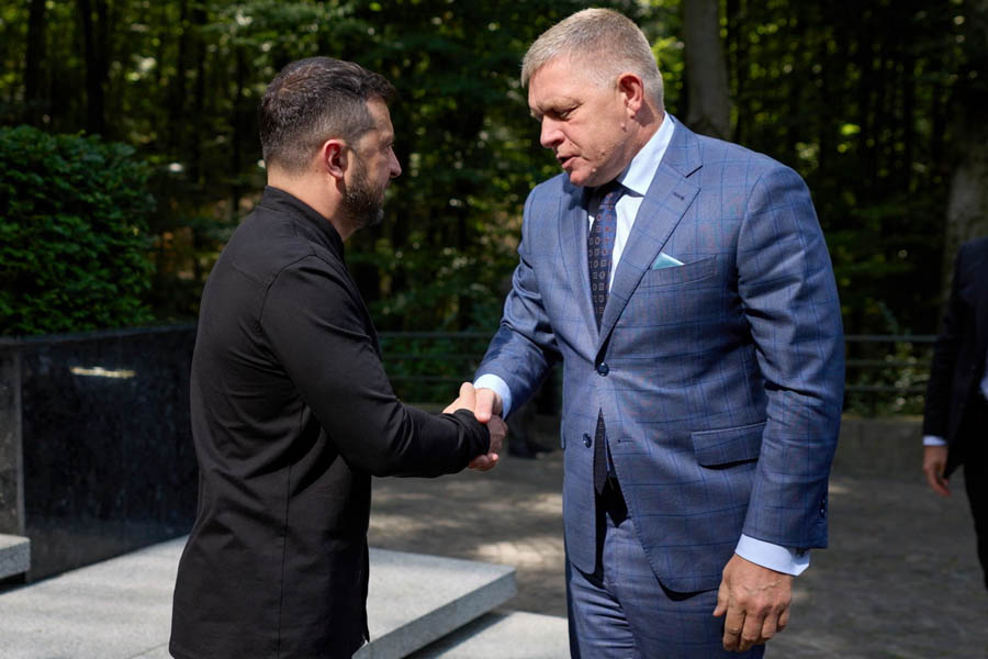 Ukrainian President Zelenskyy shaking hands with Slovakian Prime Minister Robert Fico during talks in Uzhhorod, Ukraine.