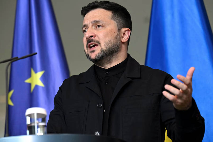 Volodymyr Zelenskyy says that ‘for over a week now, the Russians have been unable to present the so-called memorandum’ on their peace terms ahead of Moscow’s proposed talks with Ukraine on Monday.